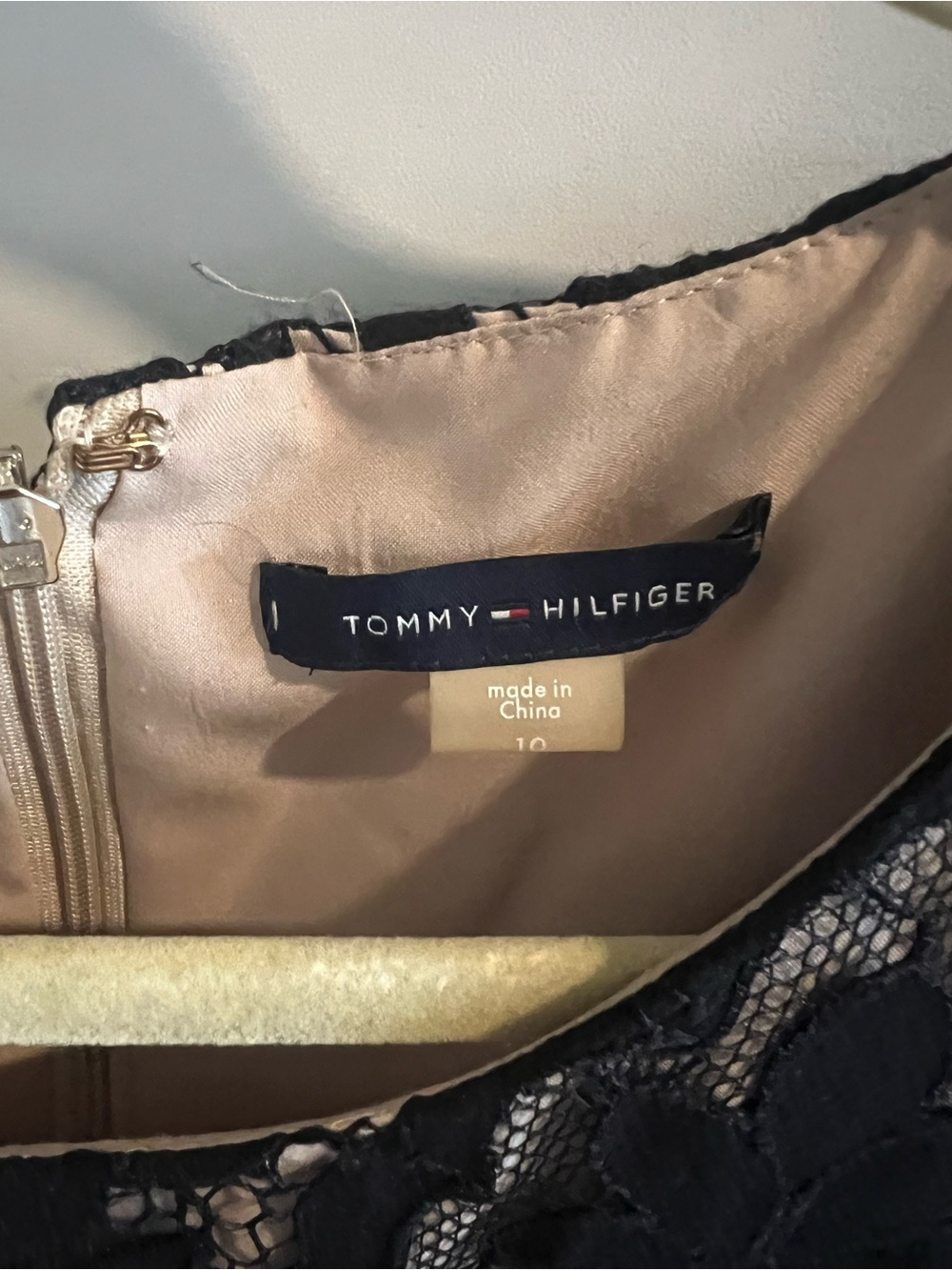 Tommy Hilfiger Black Lace Overlay Dress with Nude Lining - Picture 4 of 4